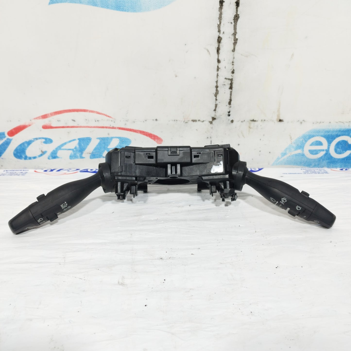 Light switch Kia Sportage 2018 ecoAC11145