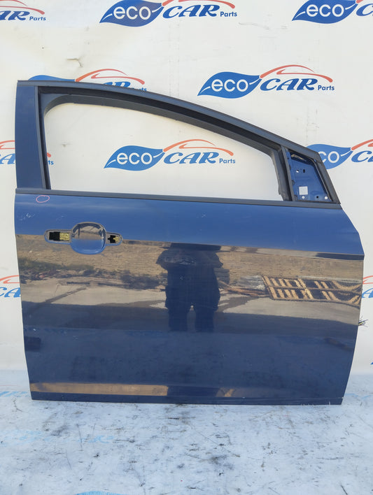 Front right door blue Ford Focus sedan 2011 ecoAG5320
