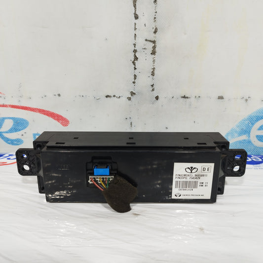 Display Chevrolet Captiva 2008 Cod: 7543429 ecoAC10747