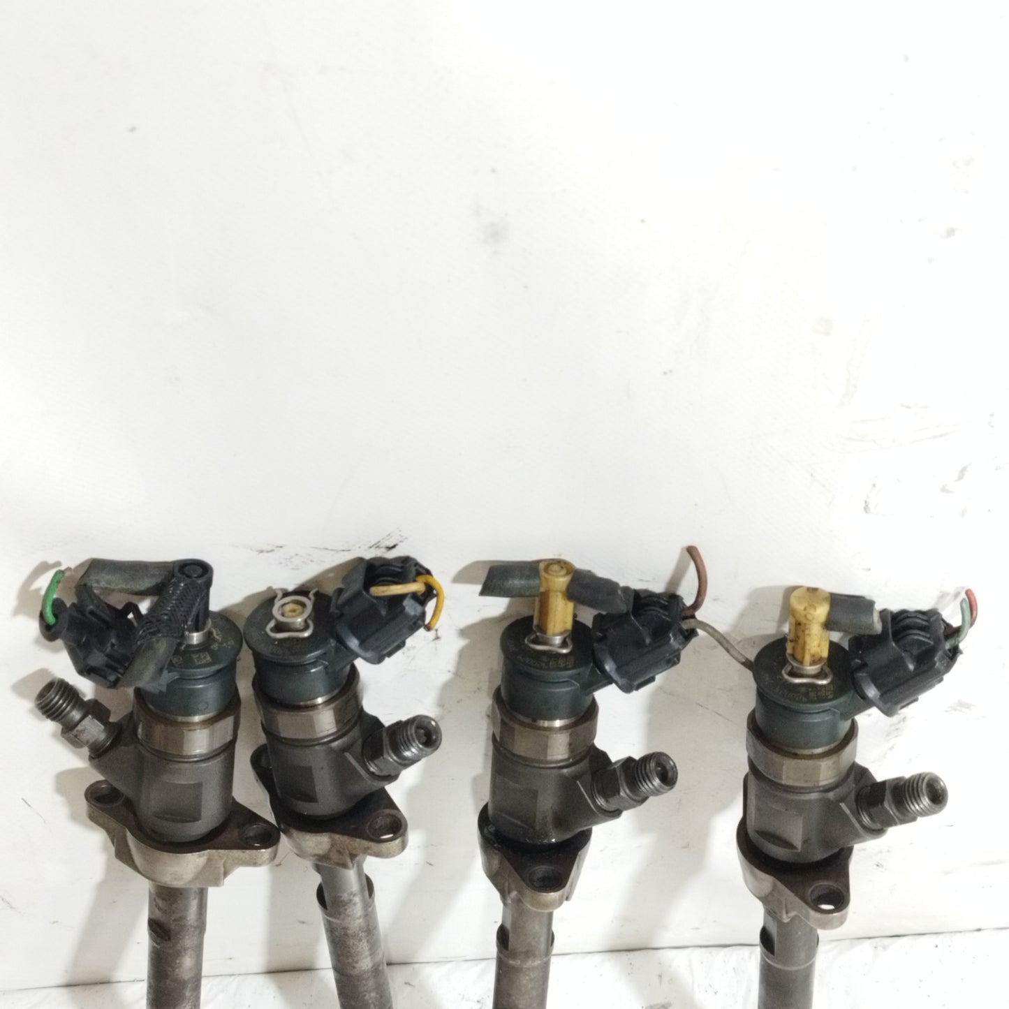 Iniettori Peugeot / Citroen 1.6 16V HDI 2004-2011 Bosch cod: 0445110297 ecoAC16008