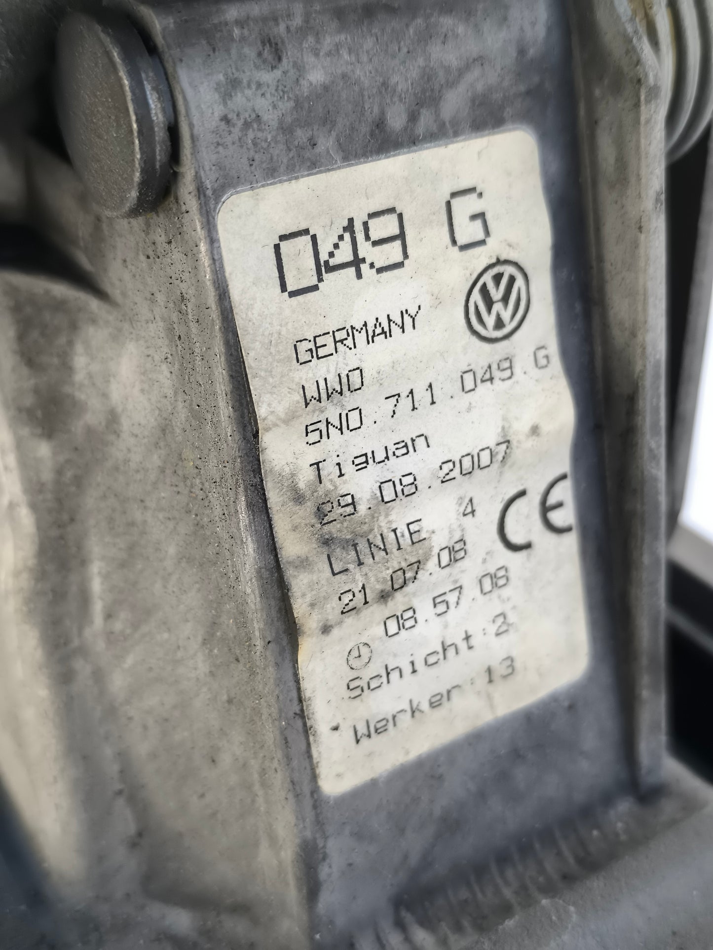 Leva cambio con cavi Volkswagen Tiguan 2.0 TDI 6M cod: 5N0711049G ecoAG7668