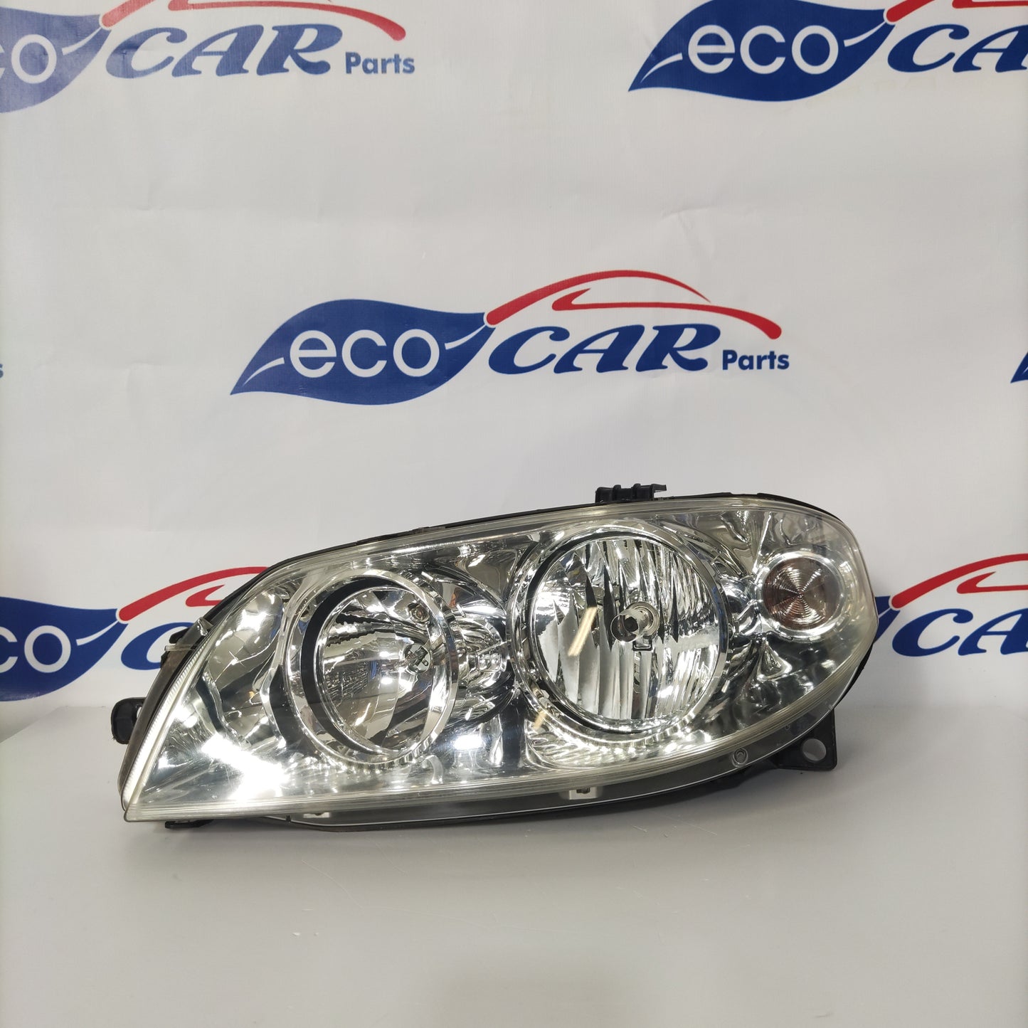 Fanale anteriore sx Fiat Punto 2005 ecoAG151