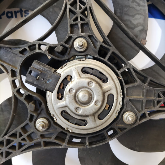 Alfa Romeo Mito 1.3 MTJ Kühlerlüfter Code-871300600 ecoAG191