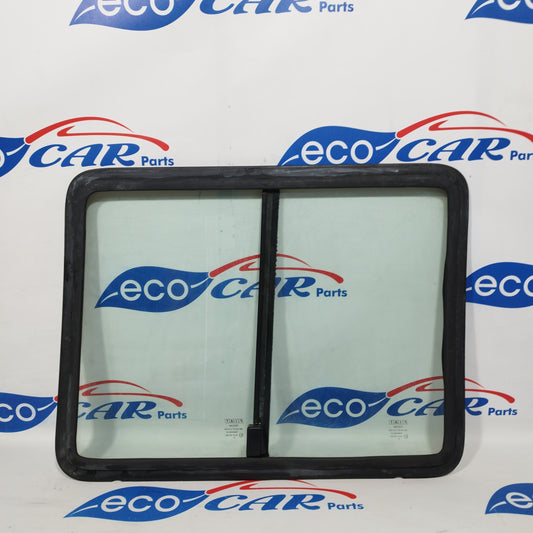 Vetro posteriore dx Doblo 2002 apertura a scomparsa ecoAC338