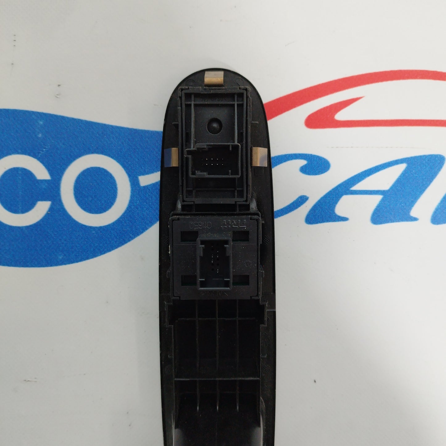 Bedienfeld vorne links Fiat Punto Evo 2011 2 Tasten 2 Pins Code 735500050 ecoAC415