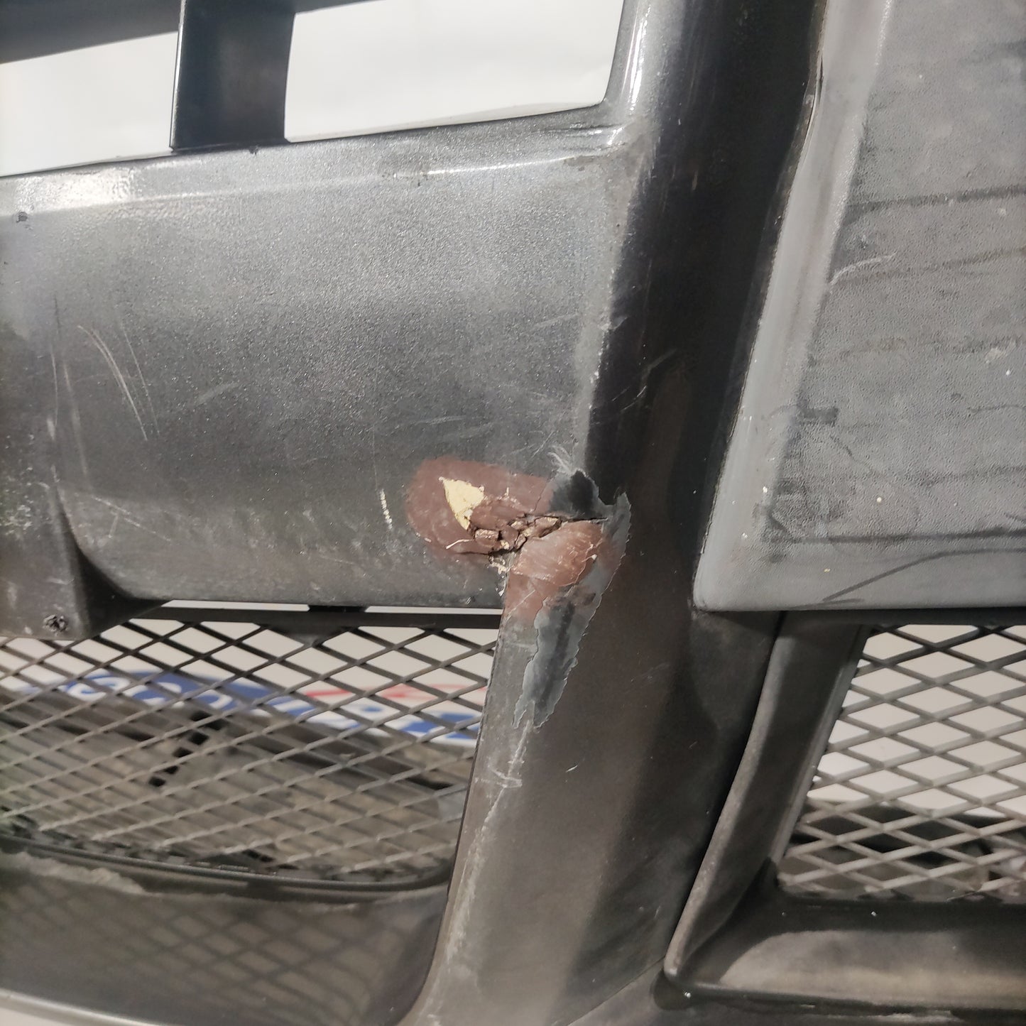 Gray front bumper Fiat Doblò 2007 ecoAG400