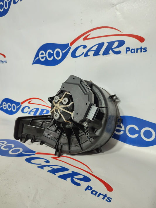 Interior heater fan with control unit Fiat Croma 2008 code 007013e ecoAG520