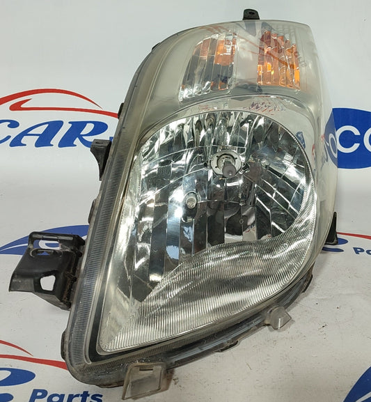 Left front light Toyota Yaris 2006 ecoAG576