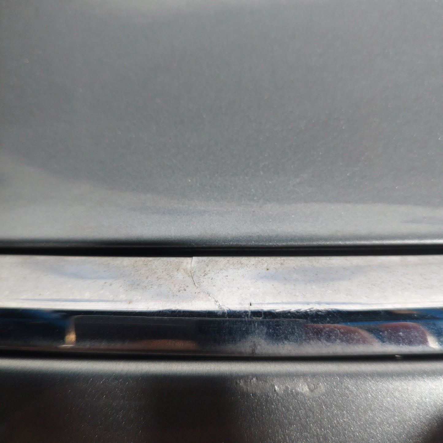 Opel Astra J 2012 ecoAC1121 mittelgraue Heckstoßstange