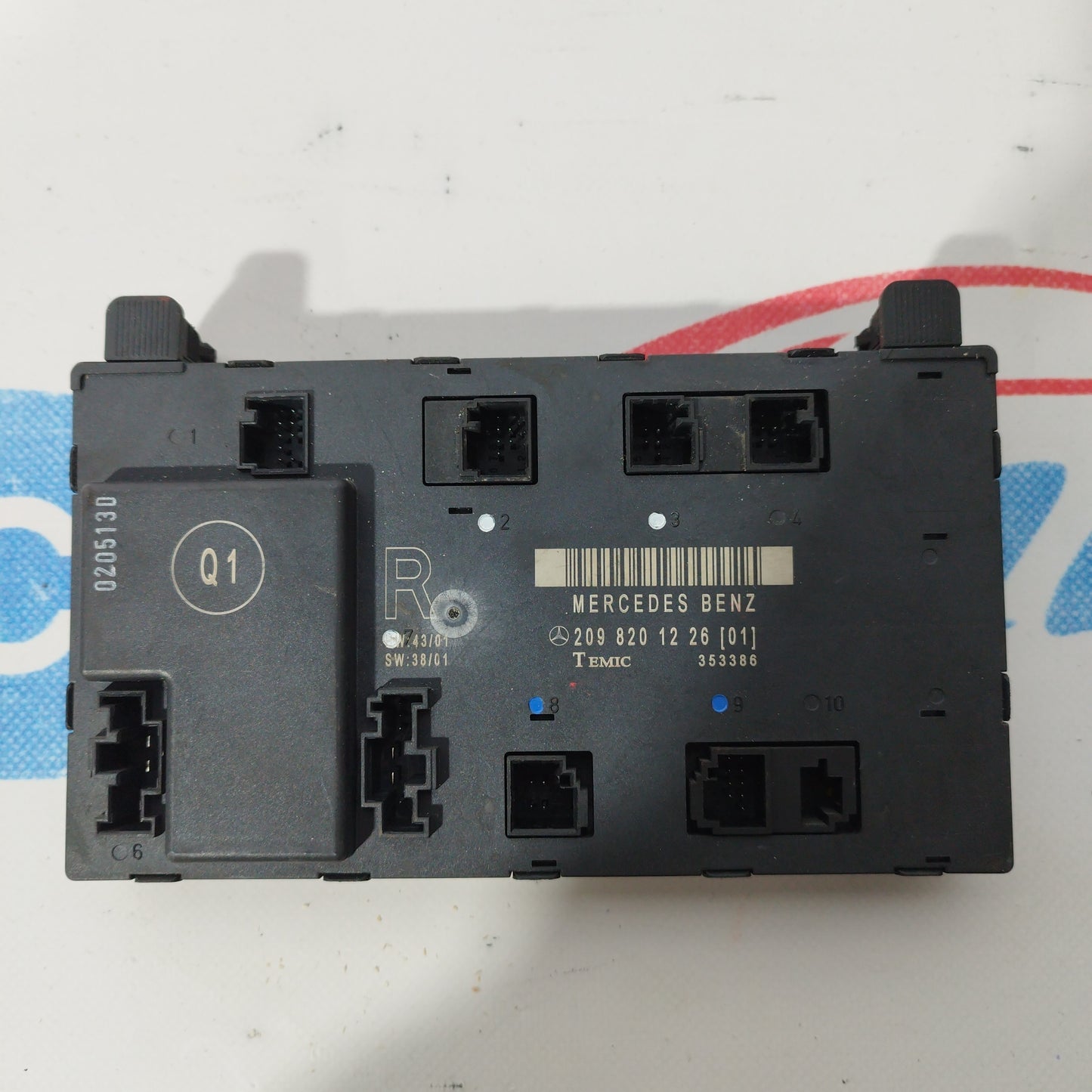 Right door control module Mercedes CLK w209 2004 code 2098201226 ecoAC1381