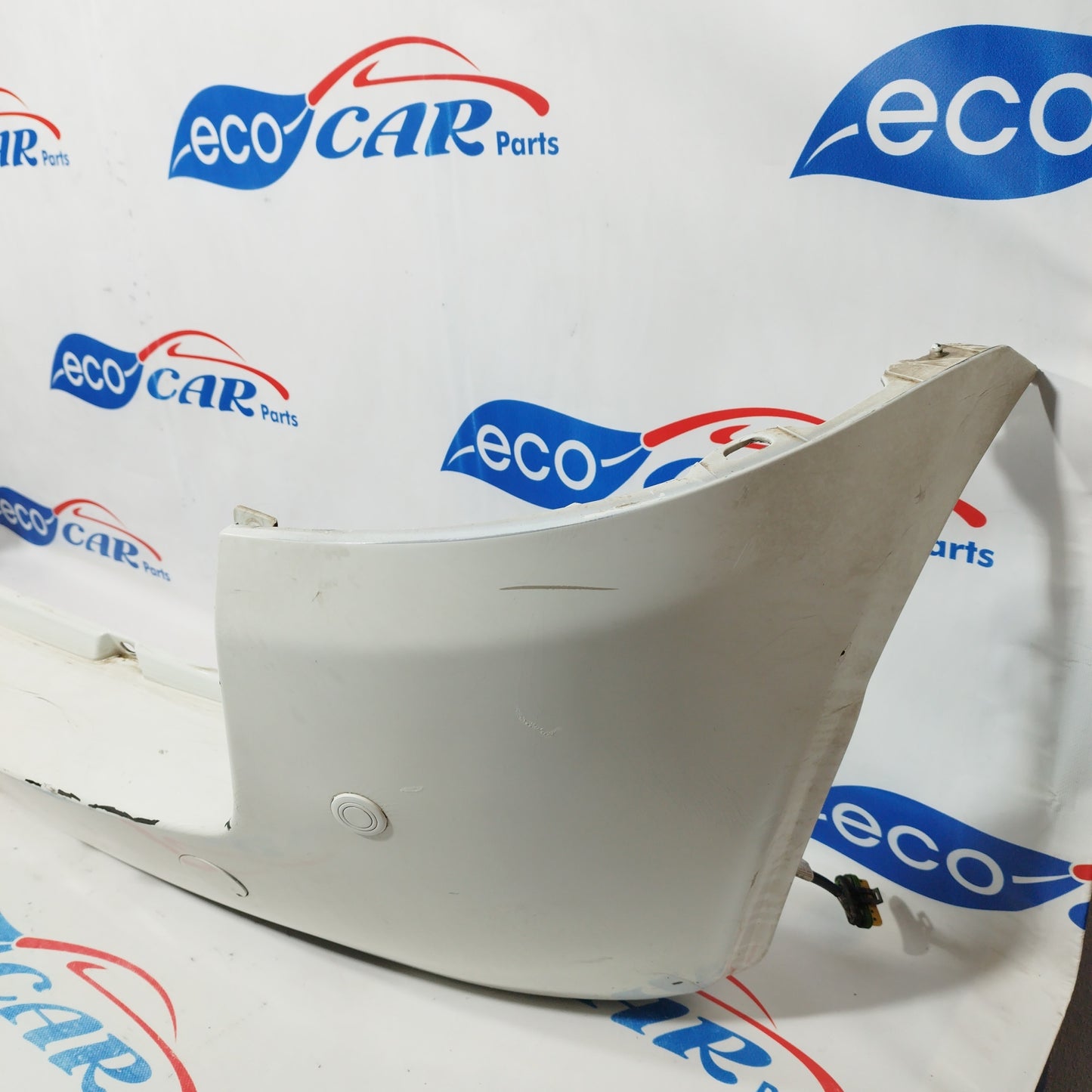 Paraurti posteriore bianco con sensori di parcheggio Fiat Multipla 2008 codice 73535386 ecoAC1403