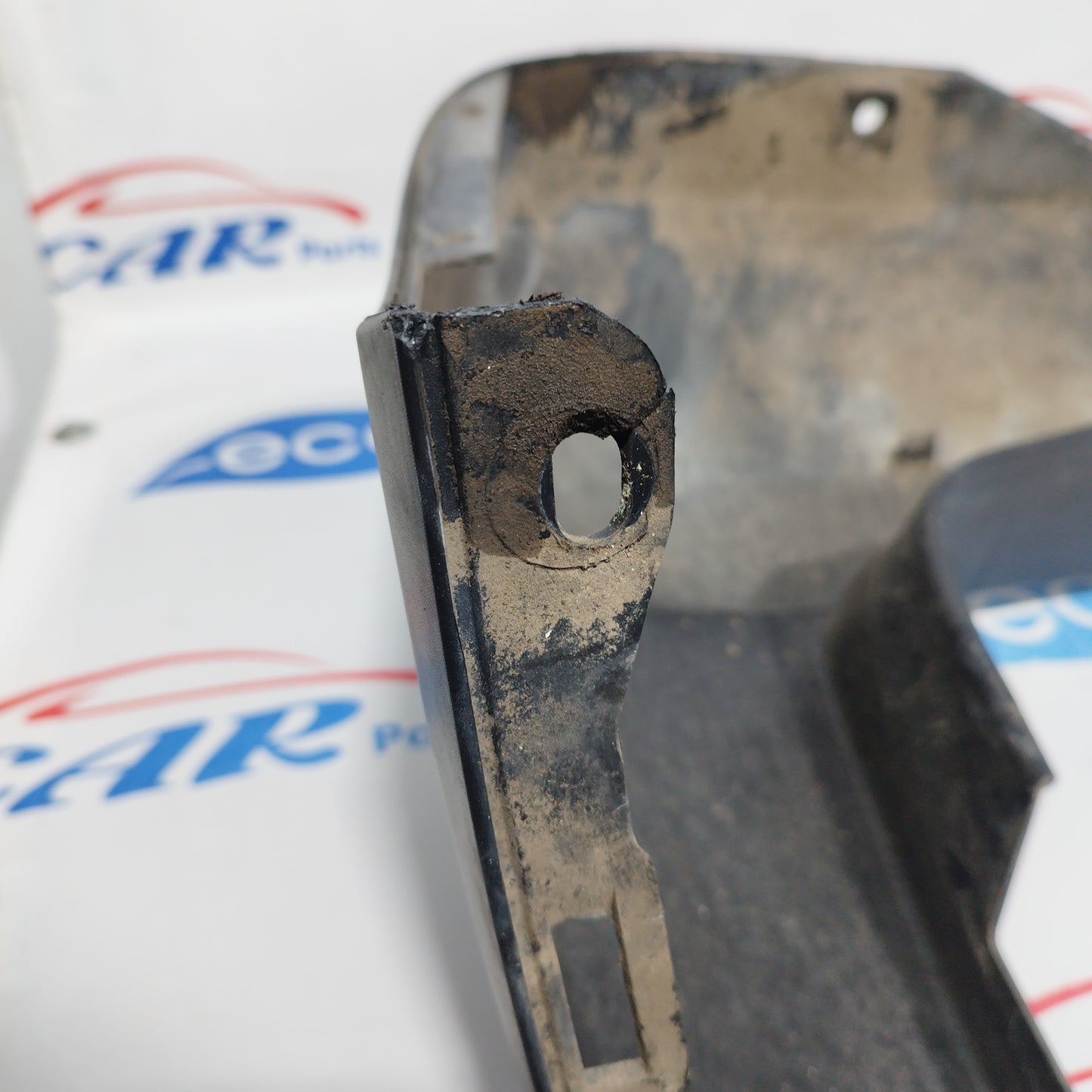 Schwarzer Kunststoff-Heckstoßfänger (inkl. Innenhalterung) Fiat Qubo/Fiorino 2011 Code 1309565070 ecoAC1415