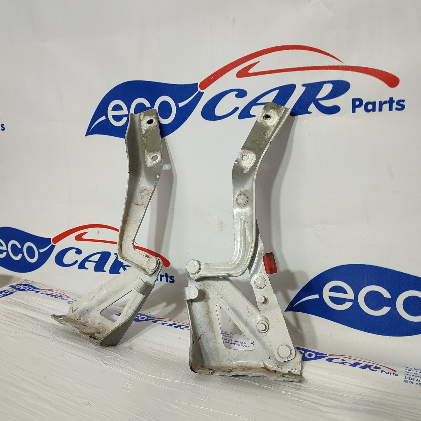 Bonnet hinges/brackets Fiat Fiorino 2011 right/left ecoAG860