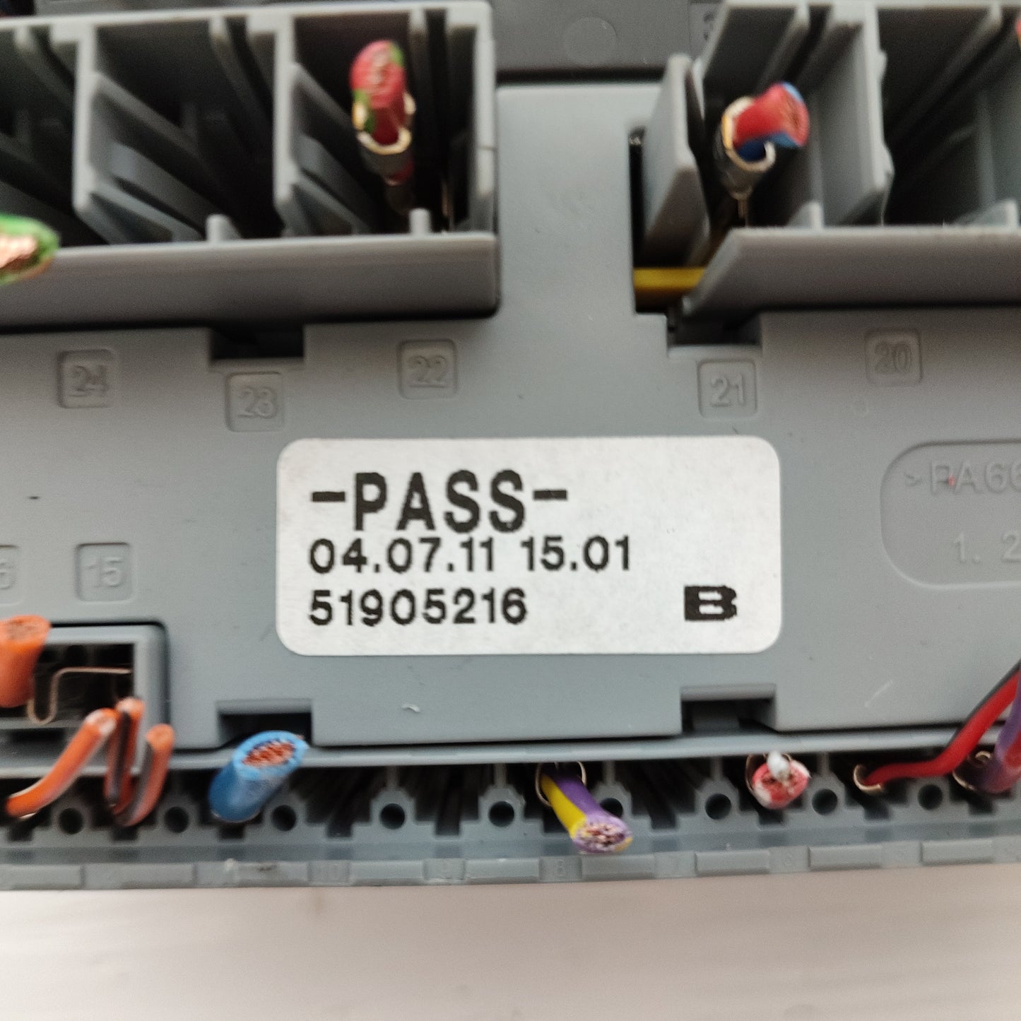 Scatola fusibili Fiat Fiorino 1.3 mtj 2011 codice: 51905216 ecoAG862