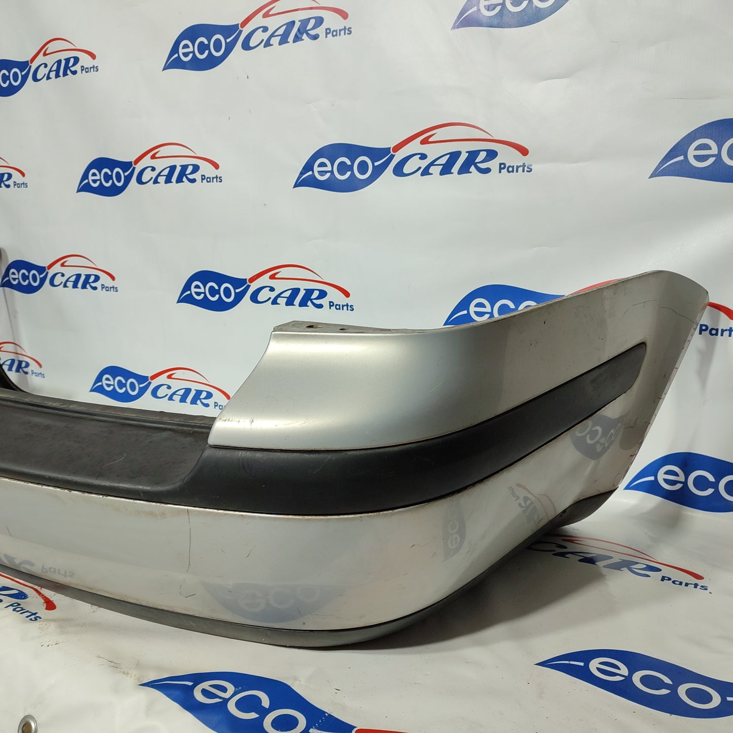 Paraurti posteriore grigio argento Volkswagen Golf 4 SW ecoAG872