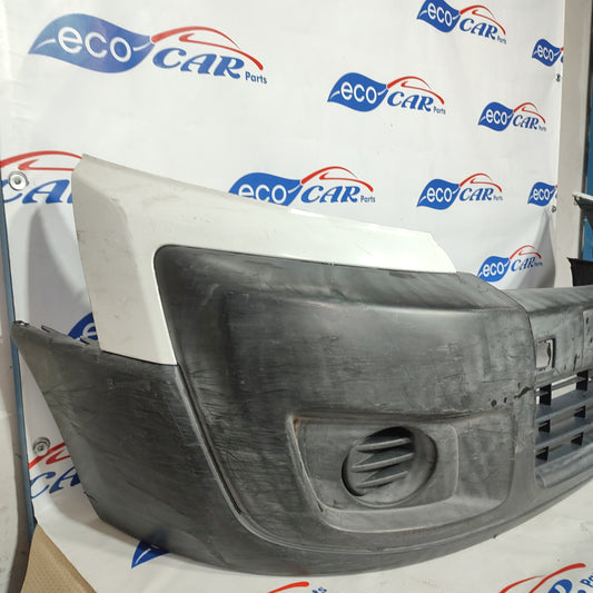 Paraurti anteriore Fiat Scudo 2010 nero plastica/bianco ecoAG876