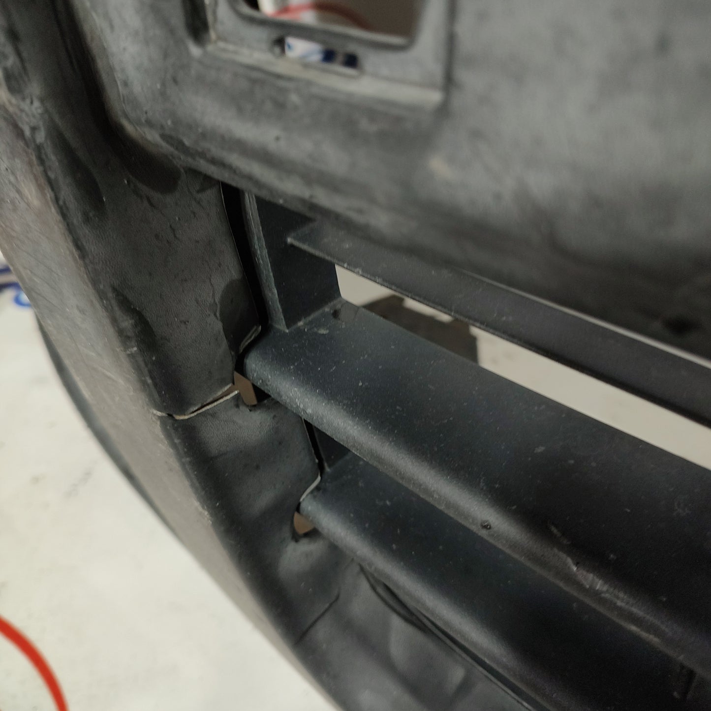 Fiat Scudo 2010 Frontstoßstange schwarz Kunststoff/weiß ecoAG876