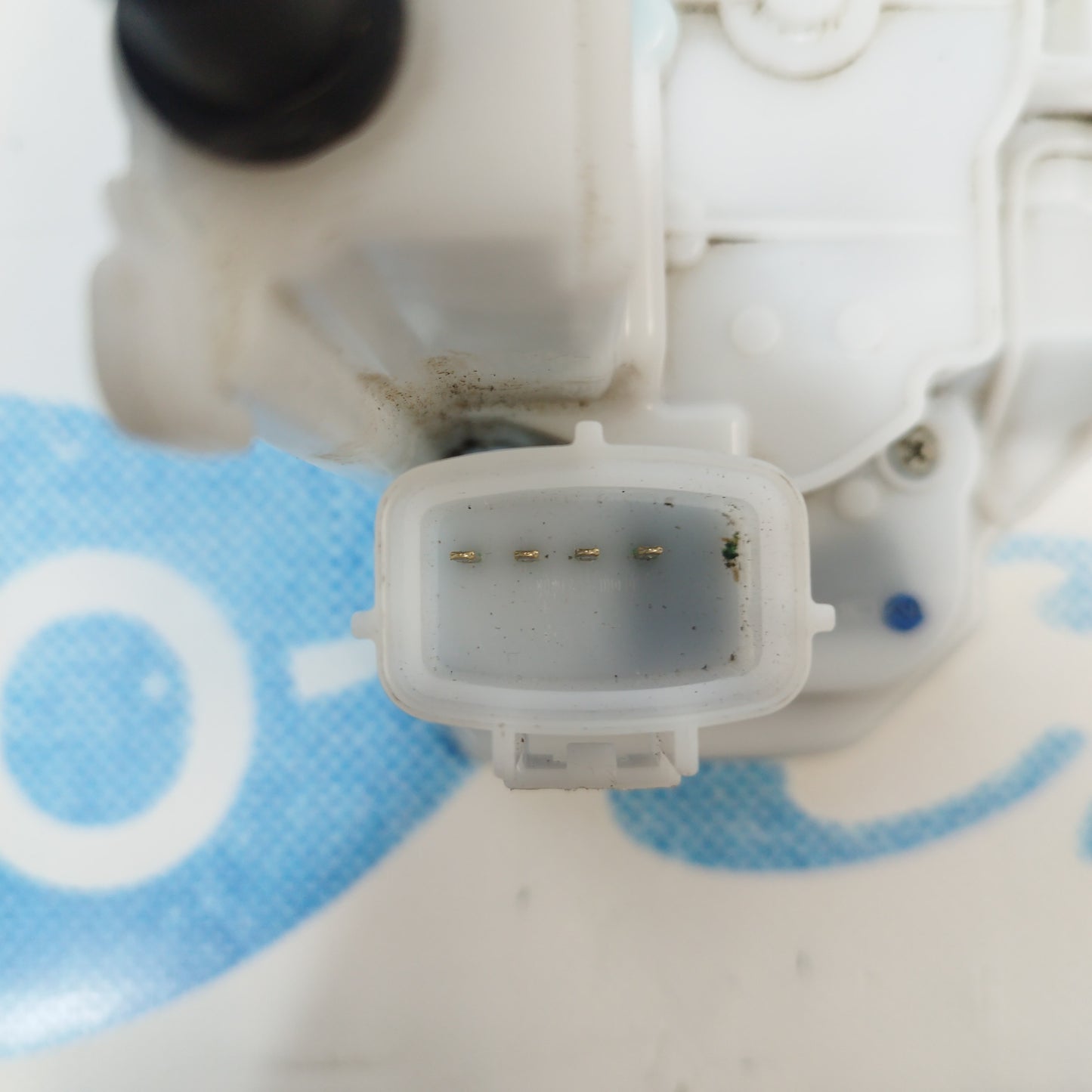 Serratura posteriore dx 4 pin Fiat Tipo 2017 Hachback codice: 519876030 ecoAC1812