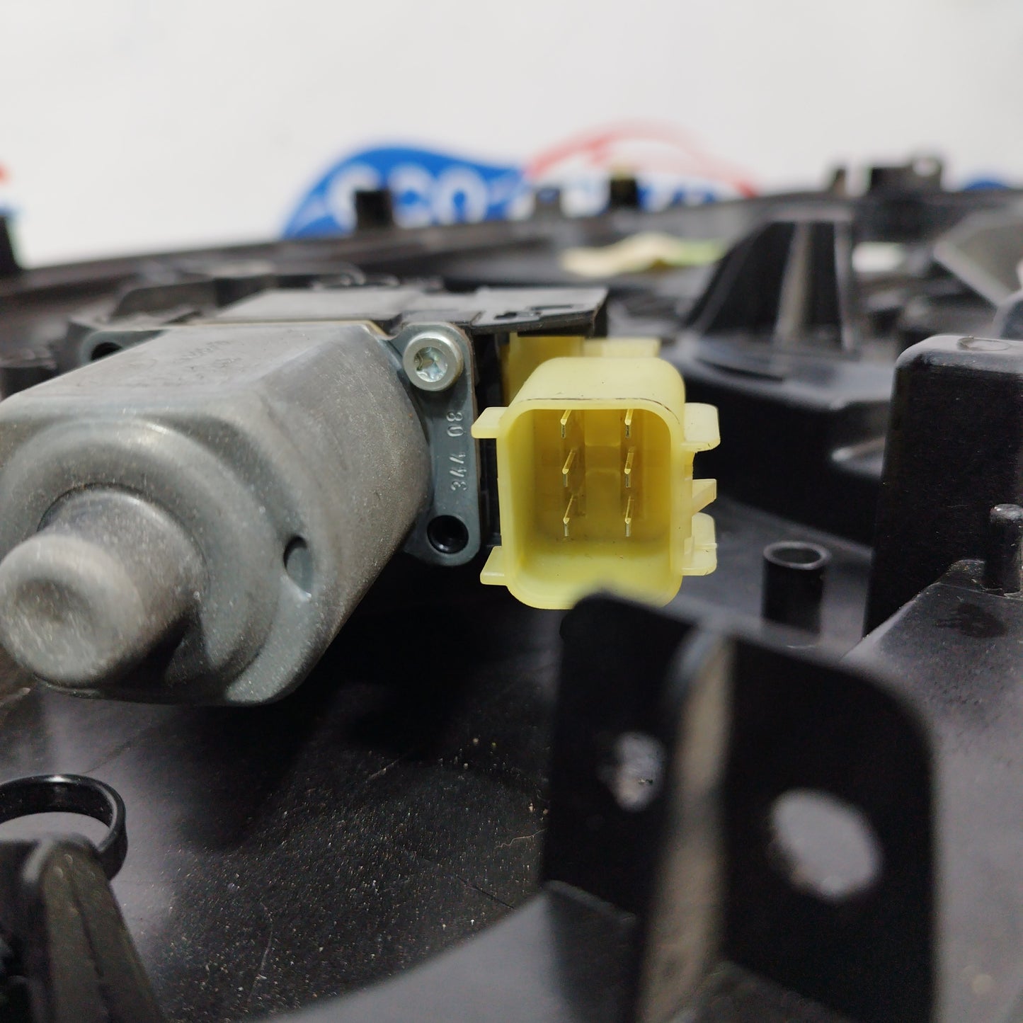 Cremagliera a pannello anteriore sx 6 pin Ford Fiesta 2012 codice: 8a61a045h17af ecoAC1862