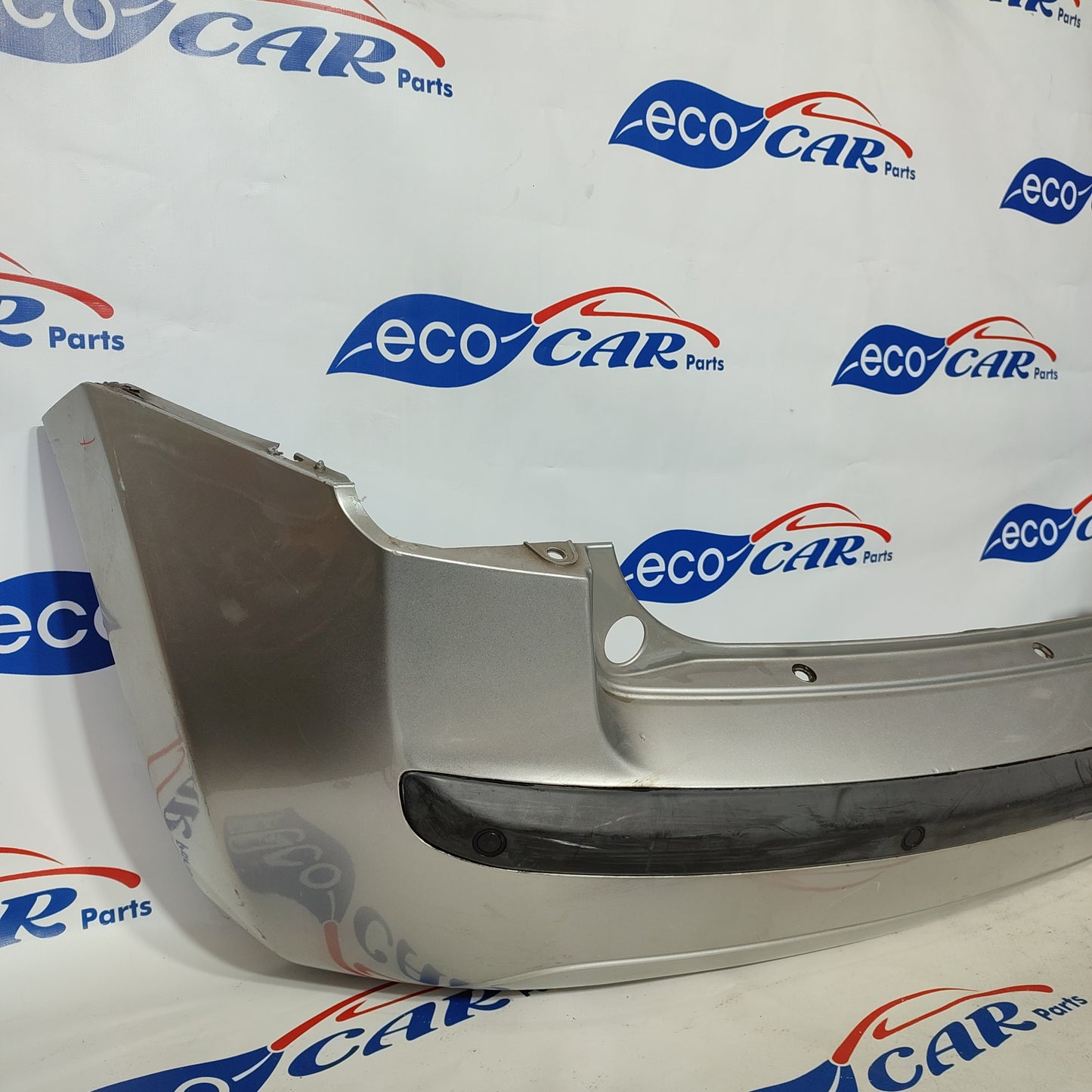 Silver gray rear bumper with Fiat Idea 2006 ecoAG976 sensors