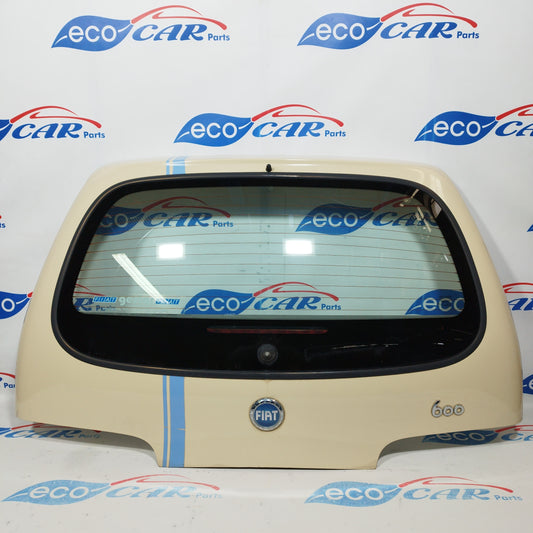 Heckklappe in Elfenbein, Fiat 600, Baujahr 2008, 50-jähriges Jubiläum, ecoAC1957