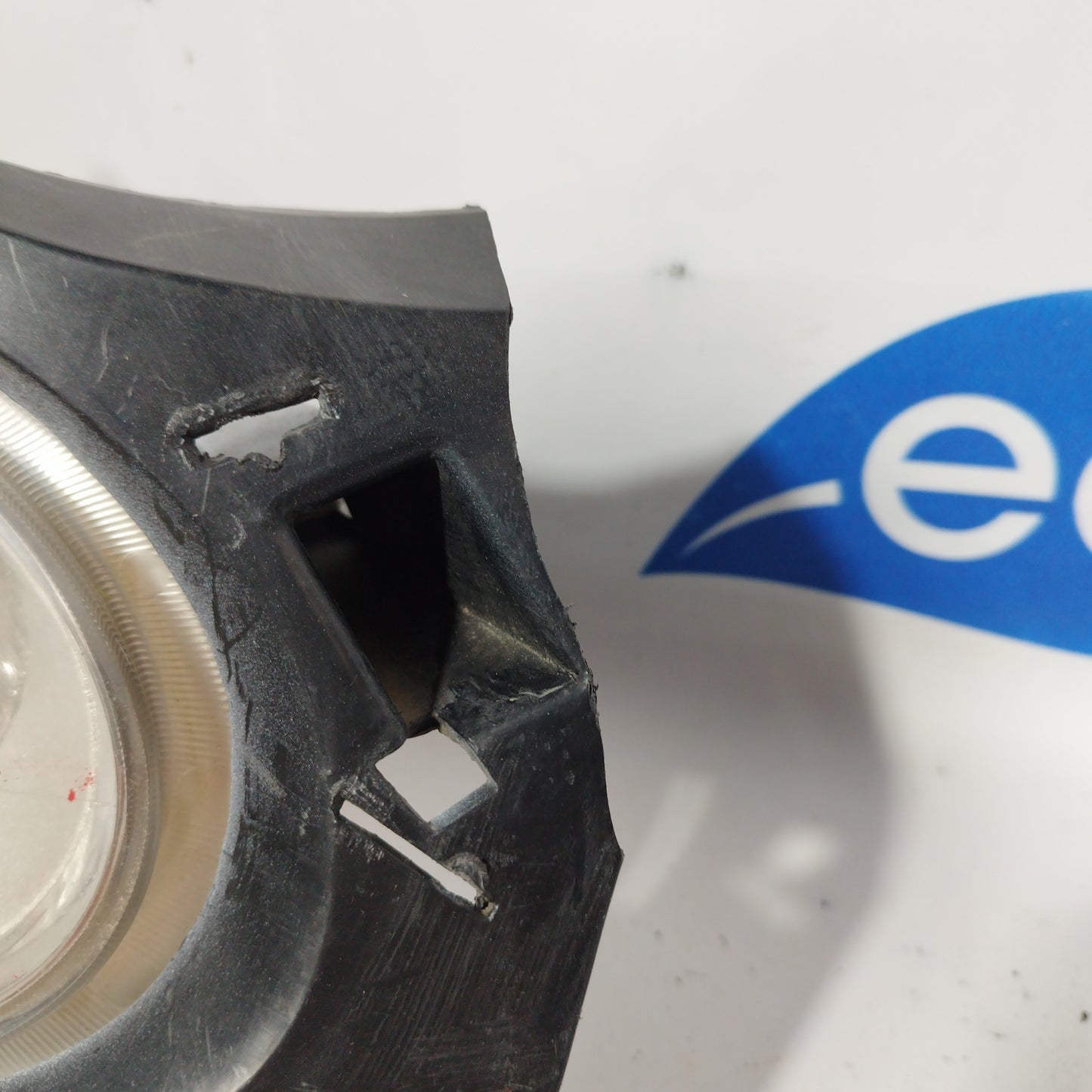 Fendinebbia anteriore dx Fiat 500 2010 spinotto viola codice 45520711 ecoAC2145