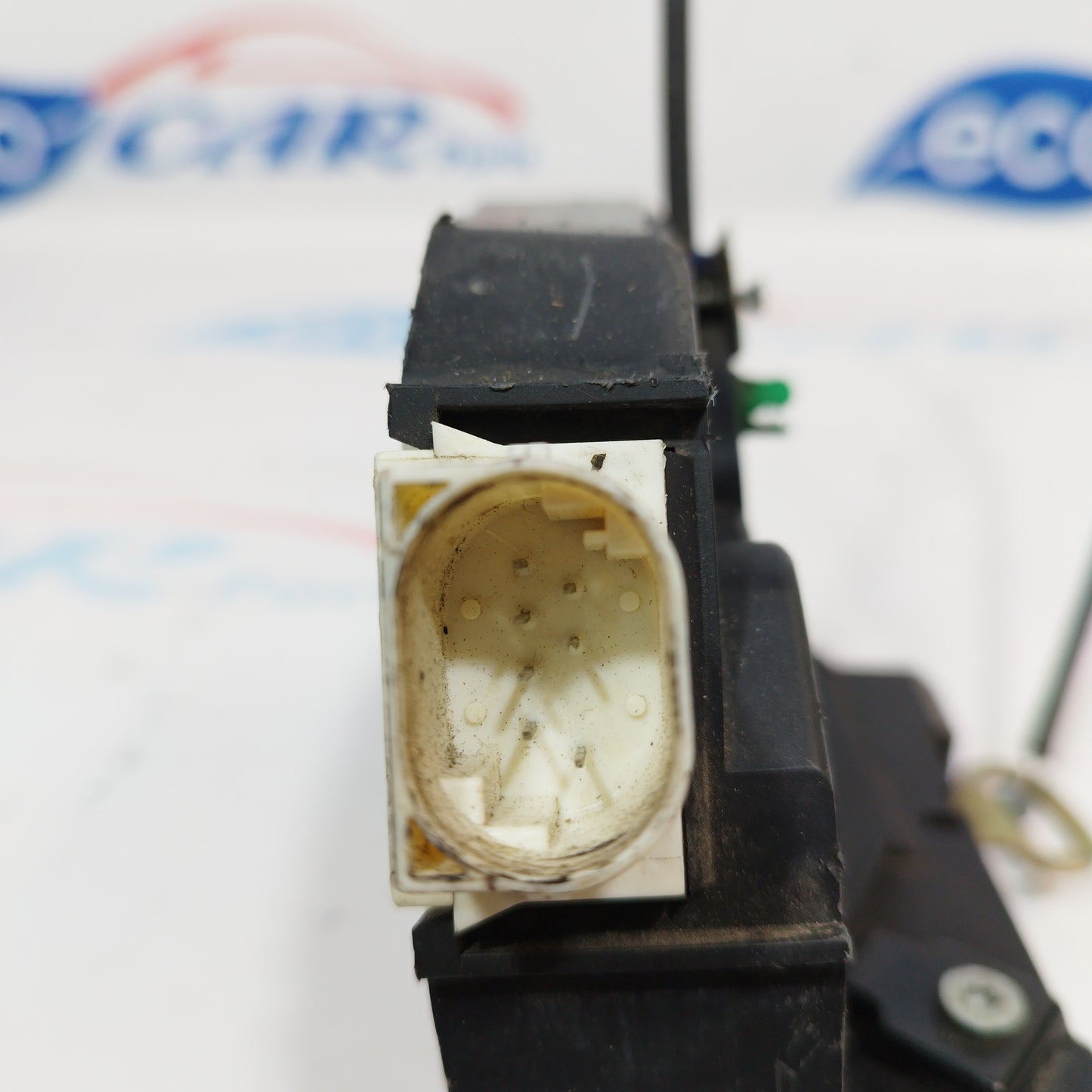 Left lock Mini Cooper r50/r53 2004 7 pin ecoAC2219