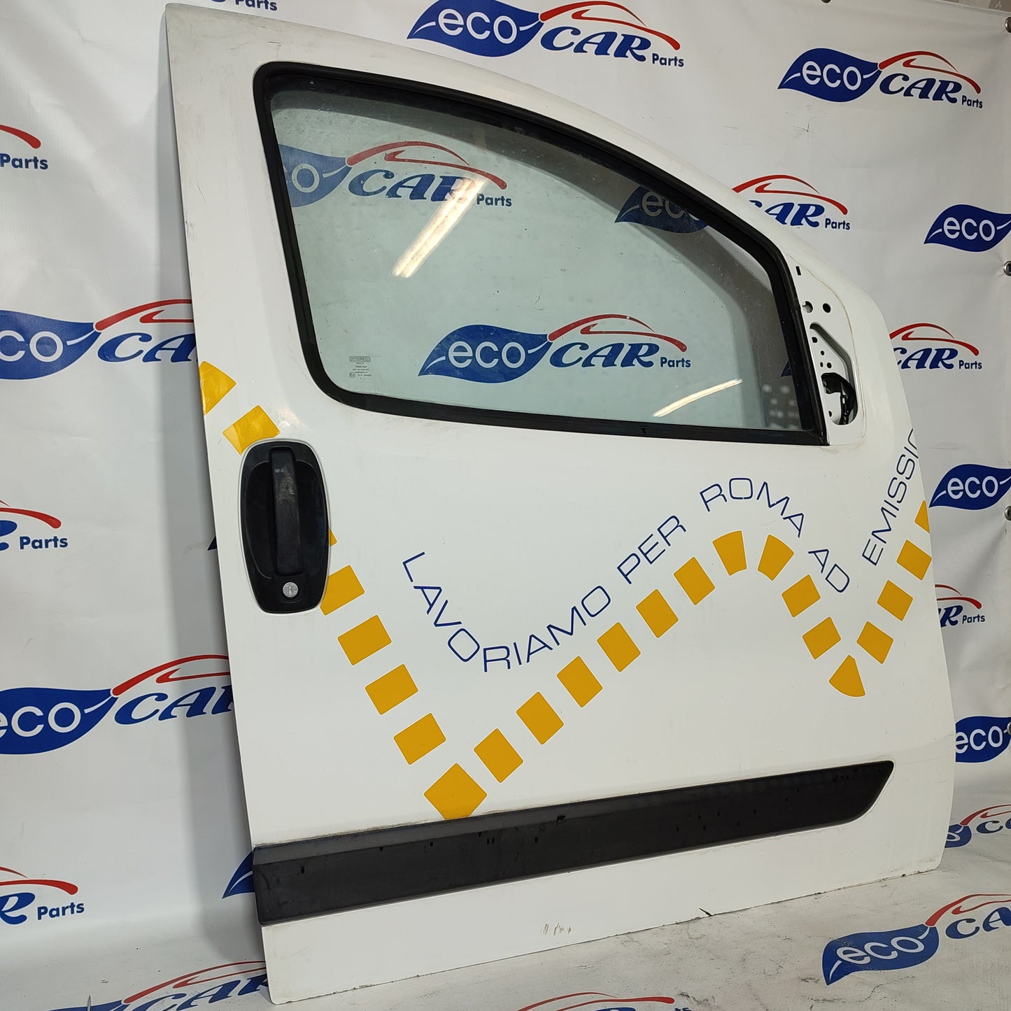 Right front door Fiat Fiorino 2011 ecoAG1087