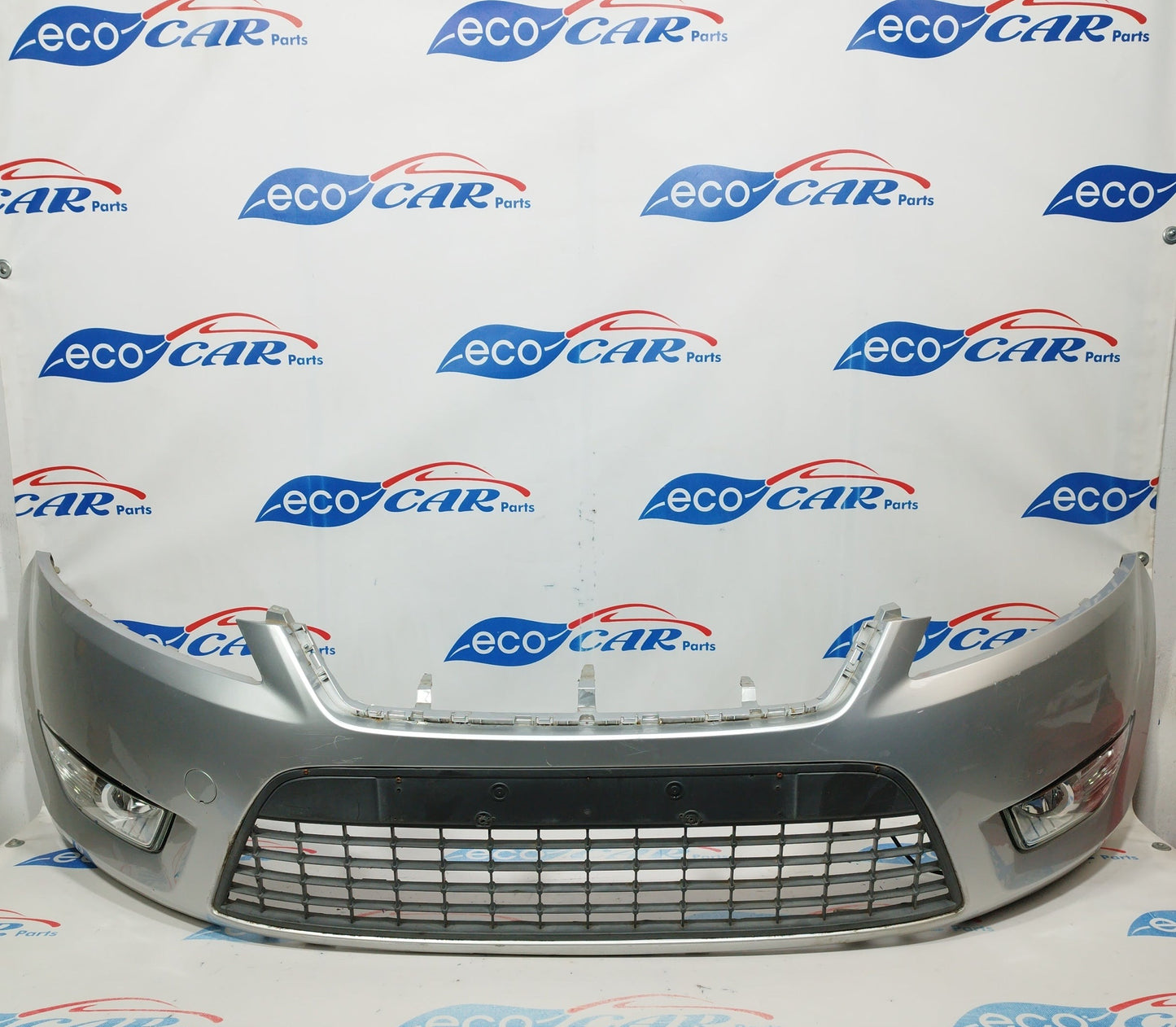 Silver gray front bumper Ford Mondeo 2010 ecoAC2592