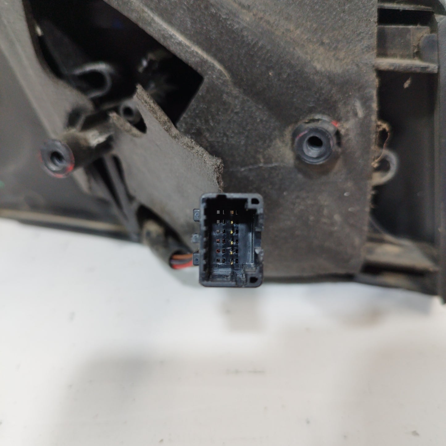 Renault Clio 2009 roter linker Außenspiegel 5-polig Code 82008-02083 ecoAC2677