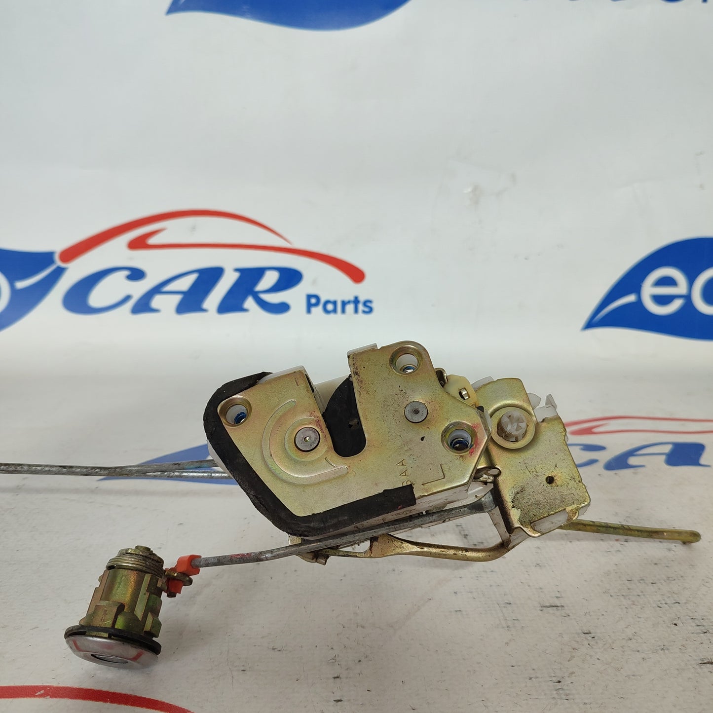 Serratura anteriore sx Mitsubishi l200 2001 ecoAG1216