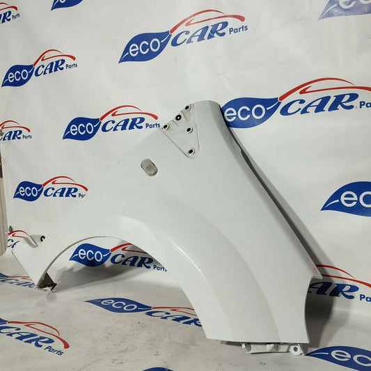 Renault Twingo 2010 ecoAG1232 weißer rechter Kotflügel