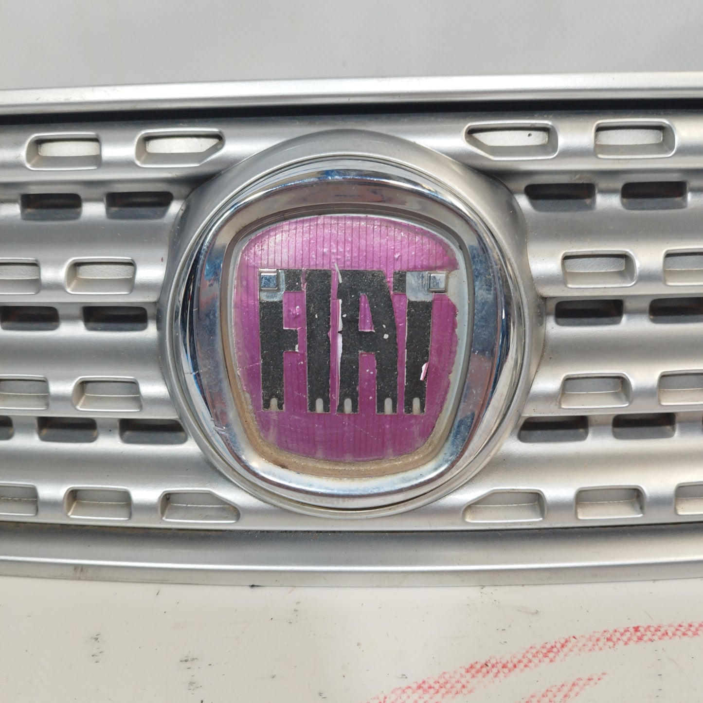 Silver gray front mask Fiat Punto 2009 code 46849442 ecoac2929