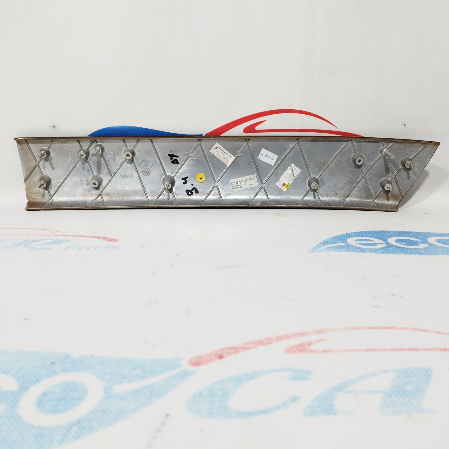 Internal molding in briar right front panel Maserati Quattroporte 2012 code 66938600 ecoAC2969