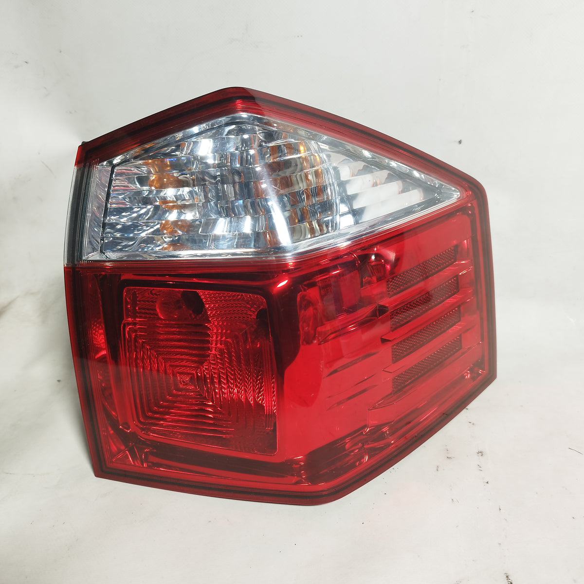 Fanale posteriore dx Chevrolet Orlando 2011-2018 ecoDM509