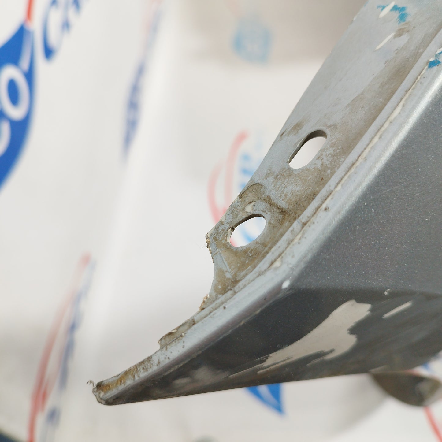 Medium gray front bumper Ford C-max 2006 ecoAC3013