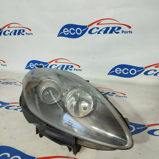 Fanale anteriore dx Fiat Bravo fondo nero freccia bianca ecoAG1273