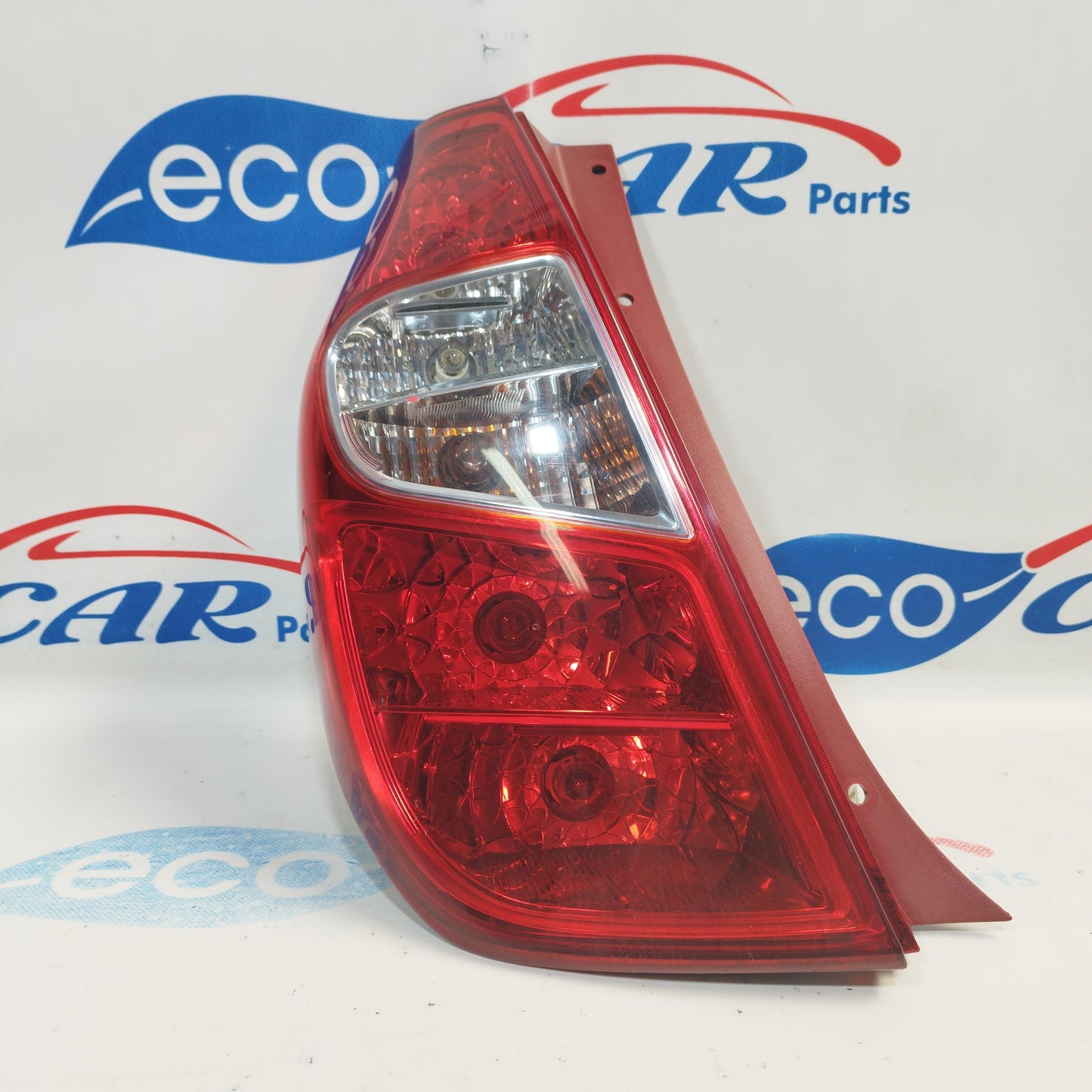 Linke Rückleuchte Hyundai i10 2010 Code 92401-0x110 ecoAC3069