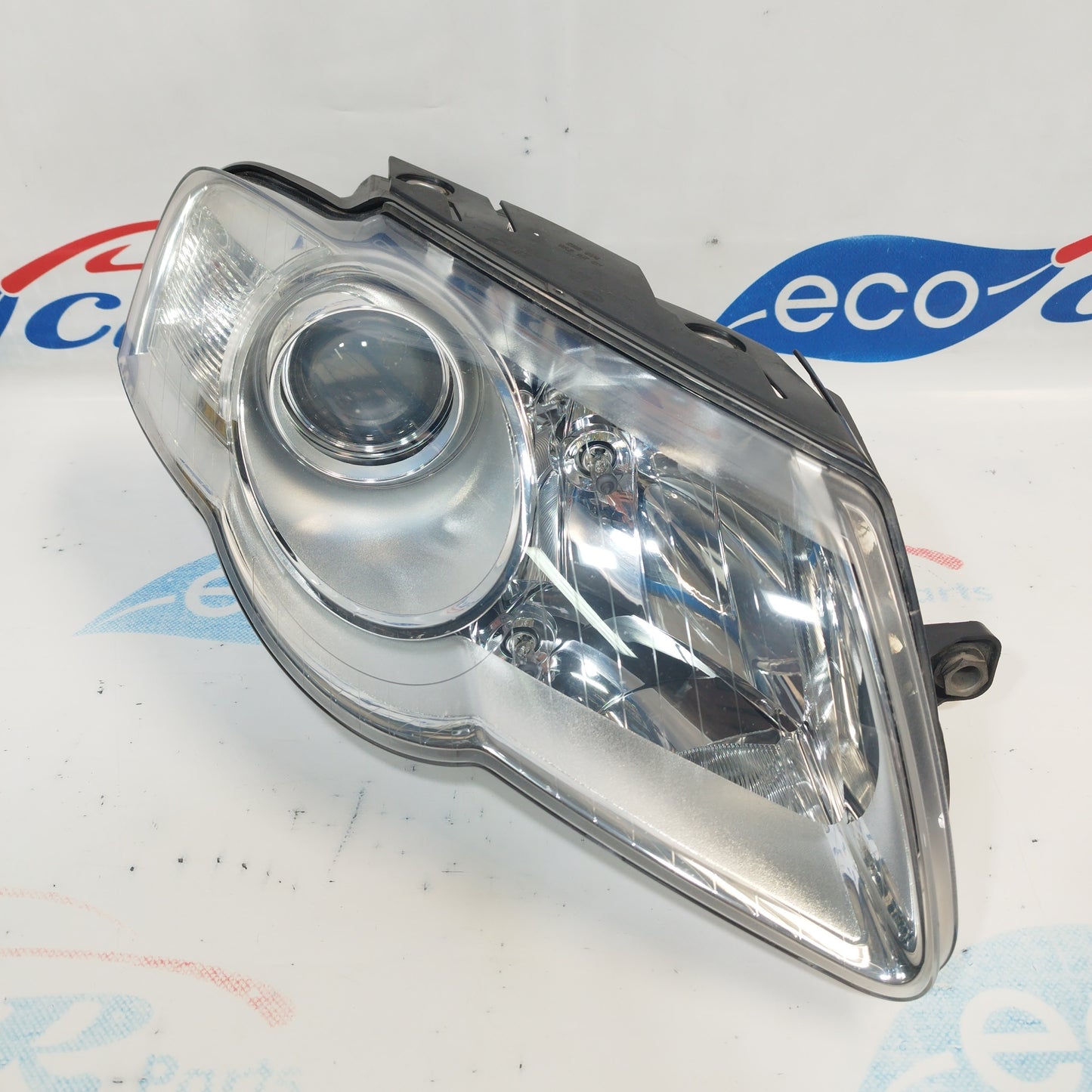 Fanale anteriore dx Volkswagen Passat 2009 cod. 3c0941006J ecoAC3097