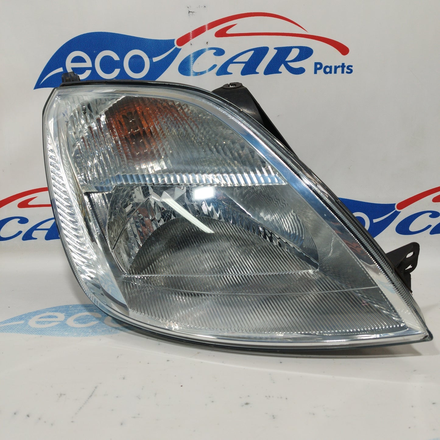 Fanale anteriore dx Ford Fiesta 2004 ecoAC3104
