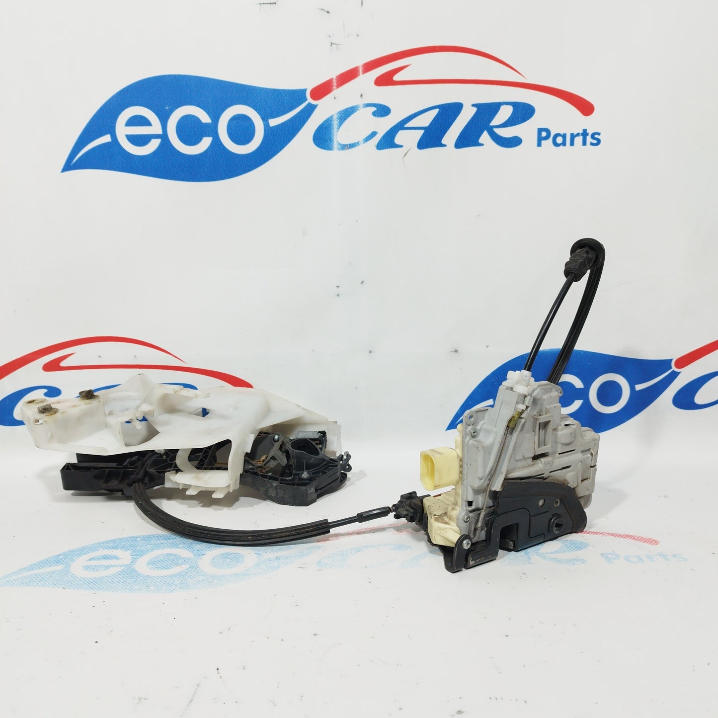 Right rear lock Volkswagen Passat 2009 7 pin code 3c4839016a ecoAC3145