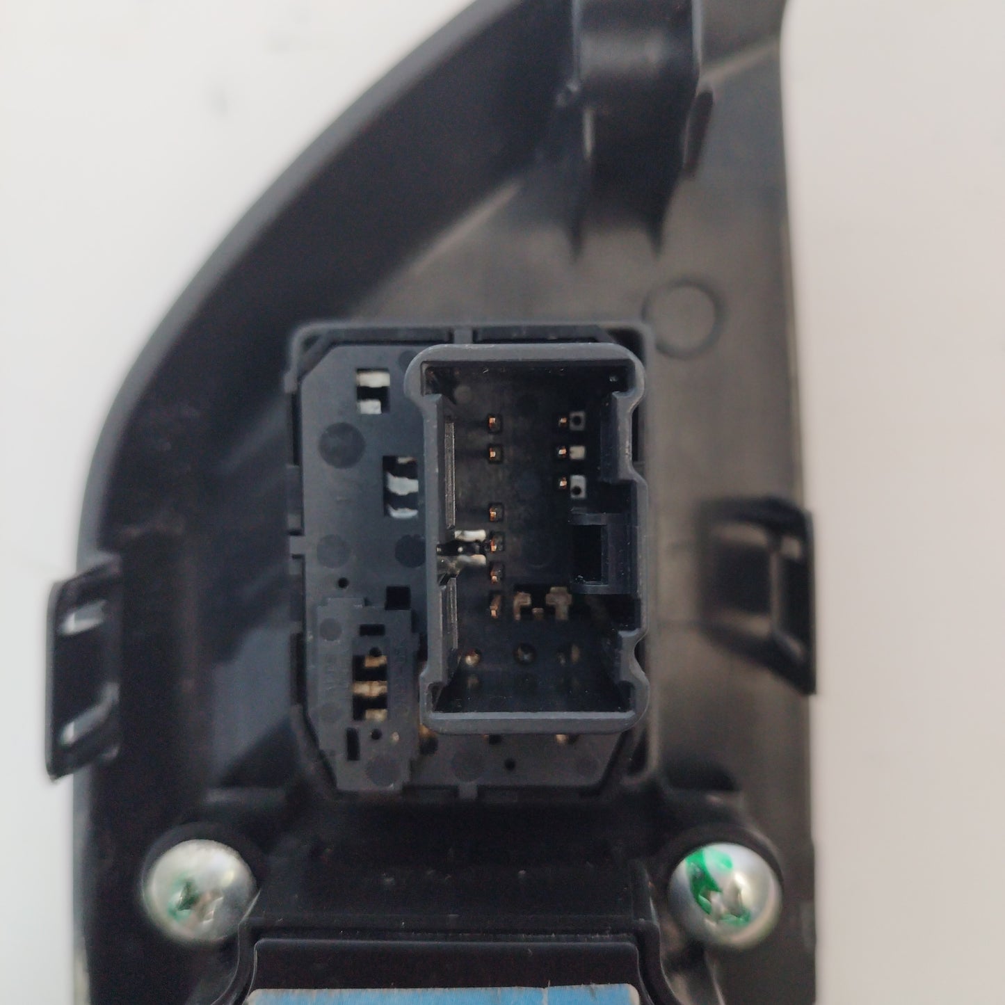 Pulsantiera anteriore sx 4 tasti Suzuki Swift 2011 codice 83762-68L0 ecoAC3164