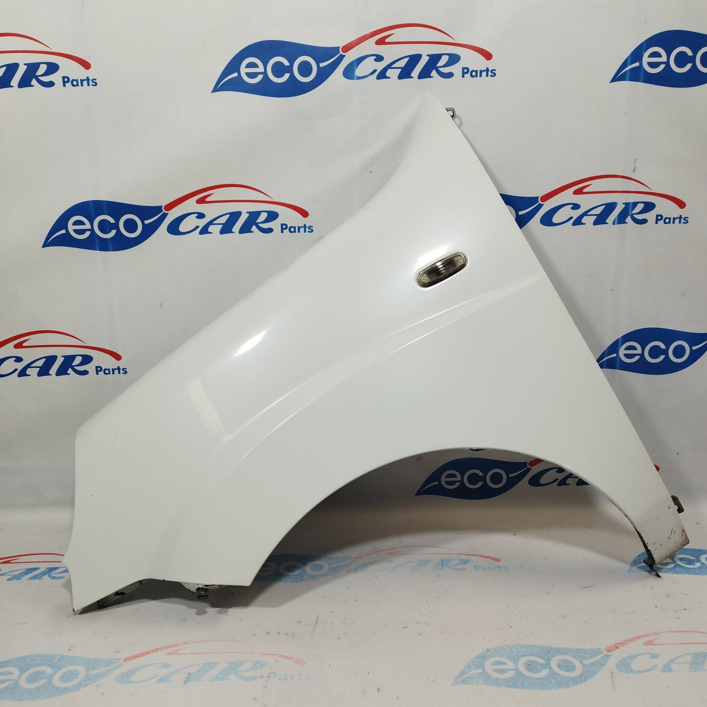 White left fender Fiat Doblo 2008 ecoAC3211
