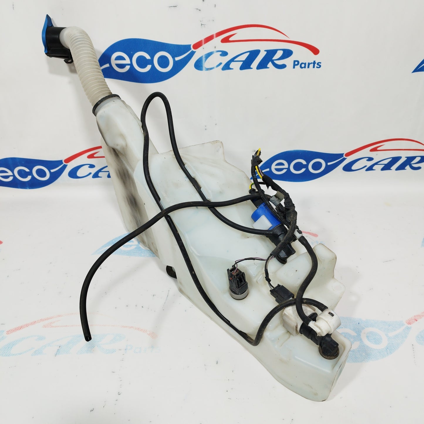 Windscreen washer reservoir Jaguar f-pace 2017 code gx73-17b613-d ecoAC3254