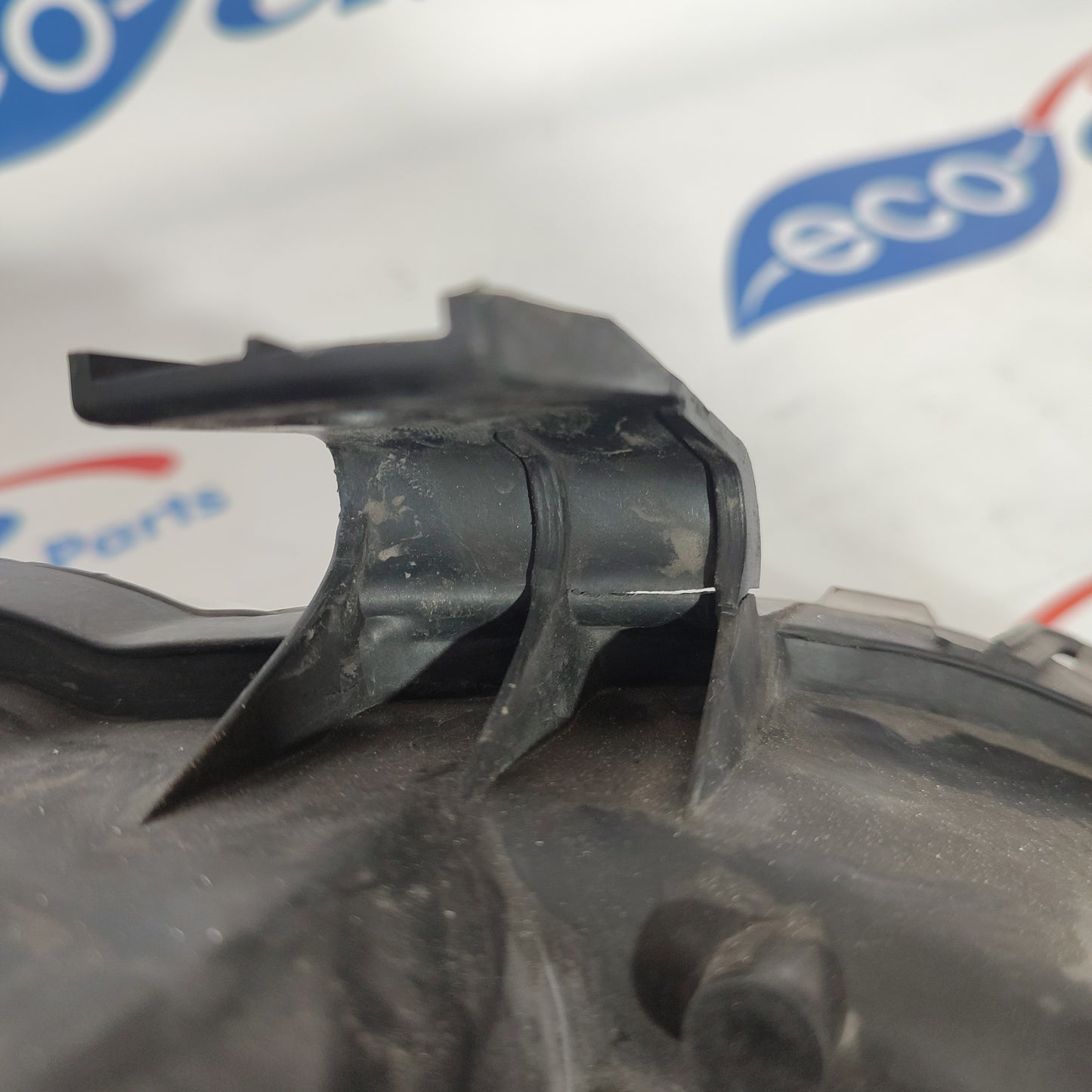 Fanale anteriore sx xenon  Alfa Romeo 147 seconda serie ecoAG1332