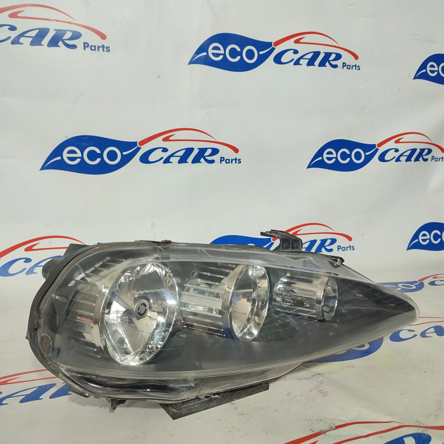 Fanale anteriore dx xenon Alfa Romeo 147 seconda serie ecoAG1333