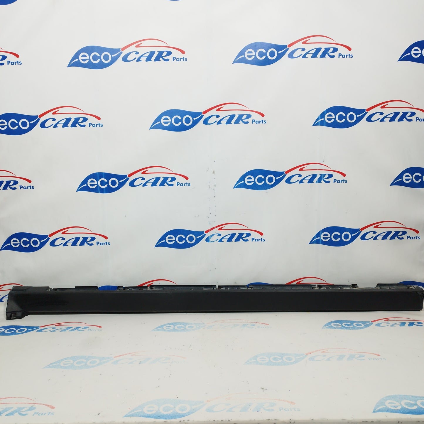 Jaguar f-pace 2017 black left side skirt code Hk83-101d57-b ecoAC3295