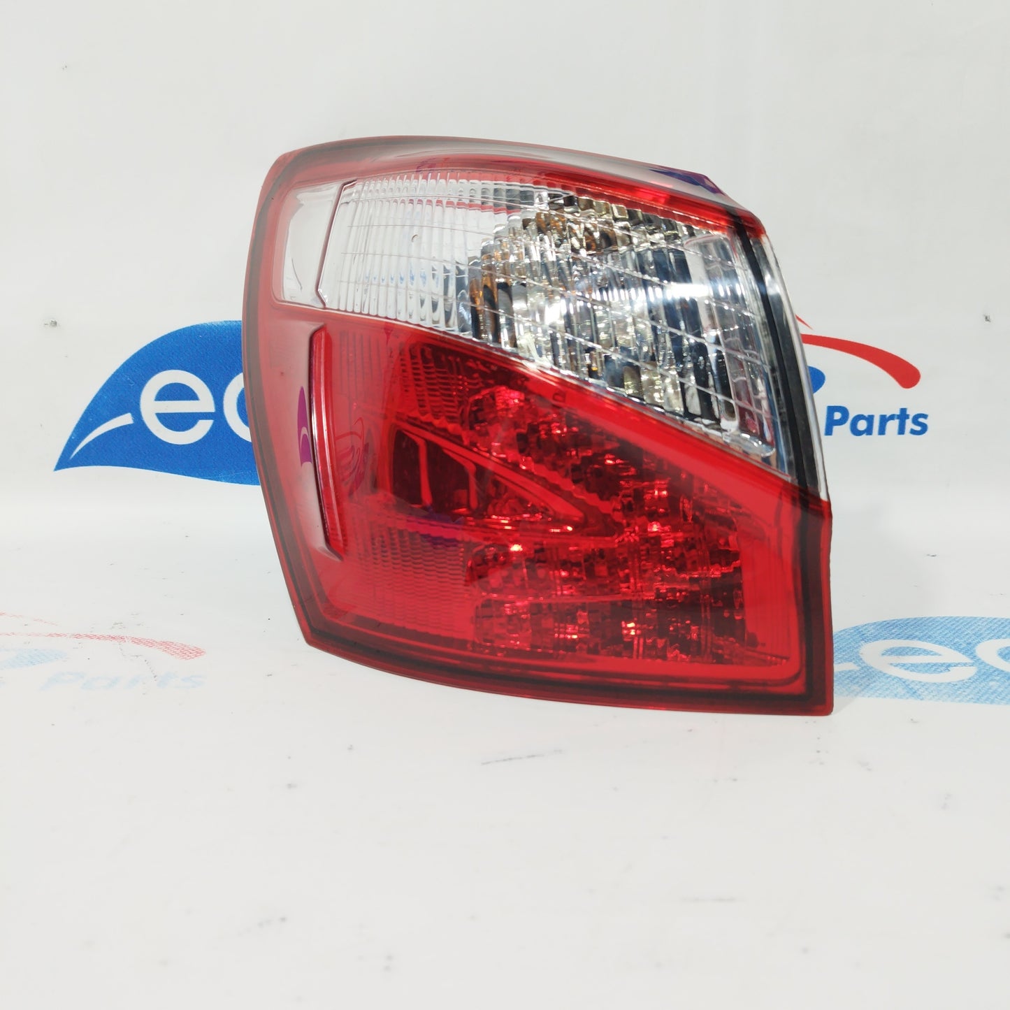 Nissan Qashqai 2010 ecoAC3330 hintere linke Außenleuchte