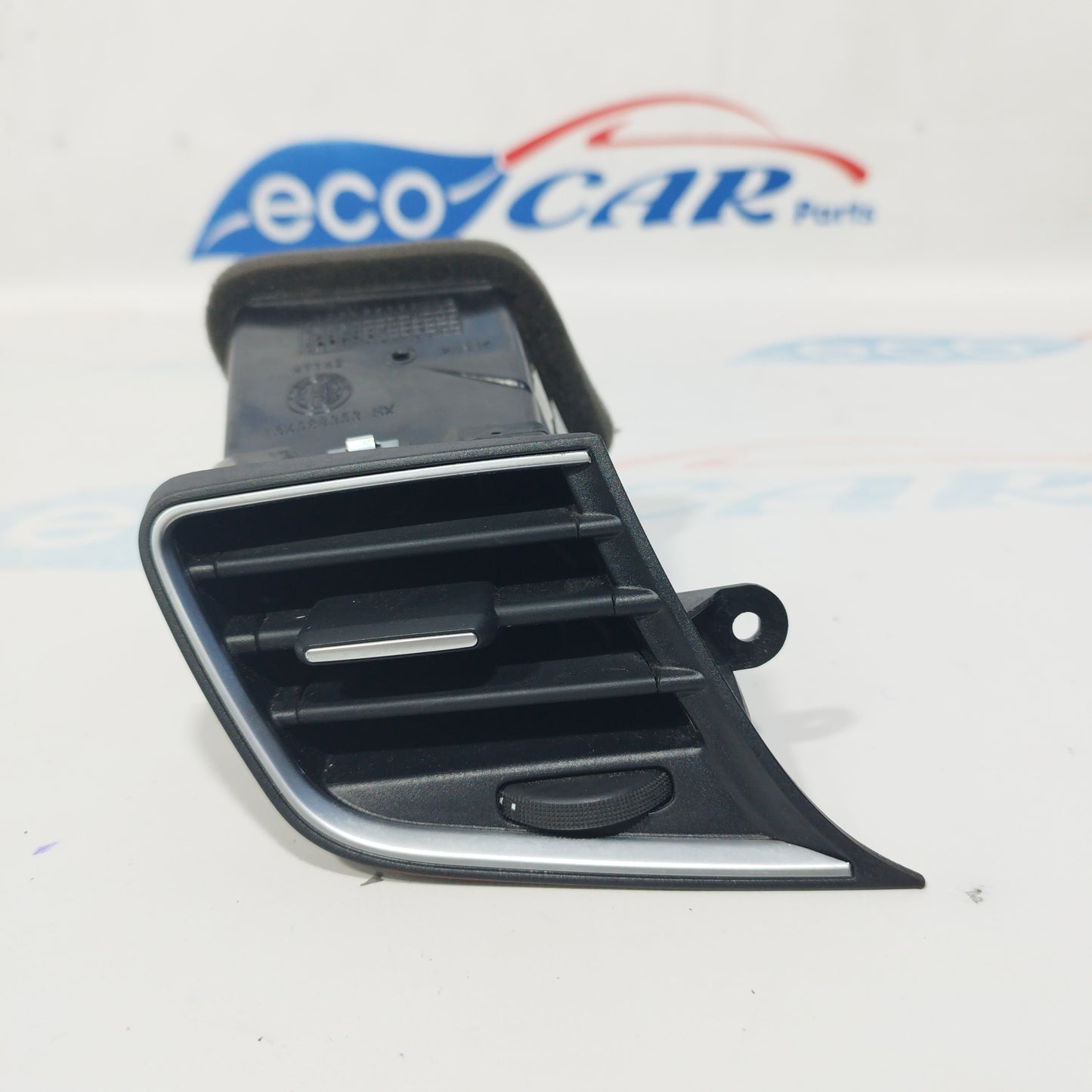 Left a/c vent Alfa Romeo Giulietta 2016 code 156088353 ecoAC3397