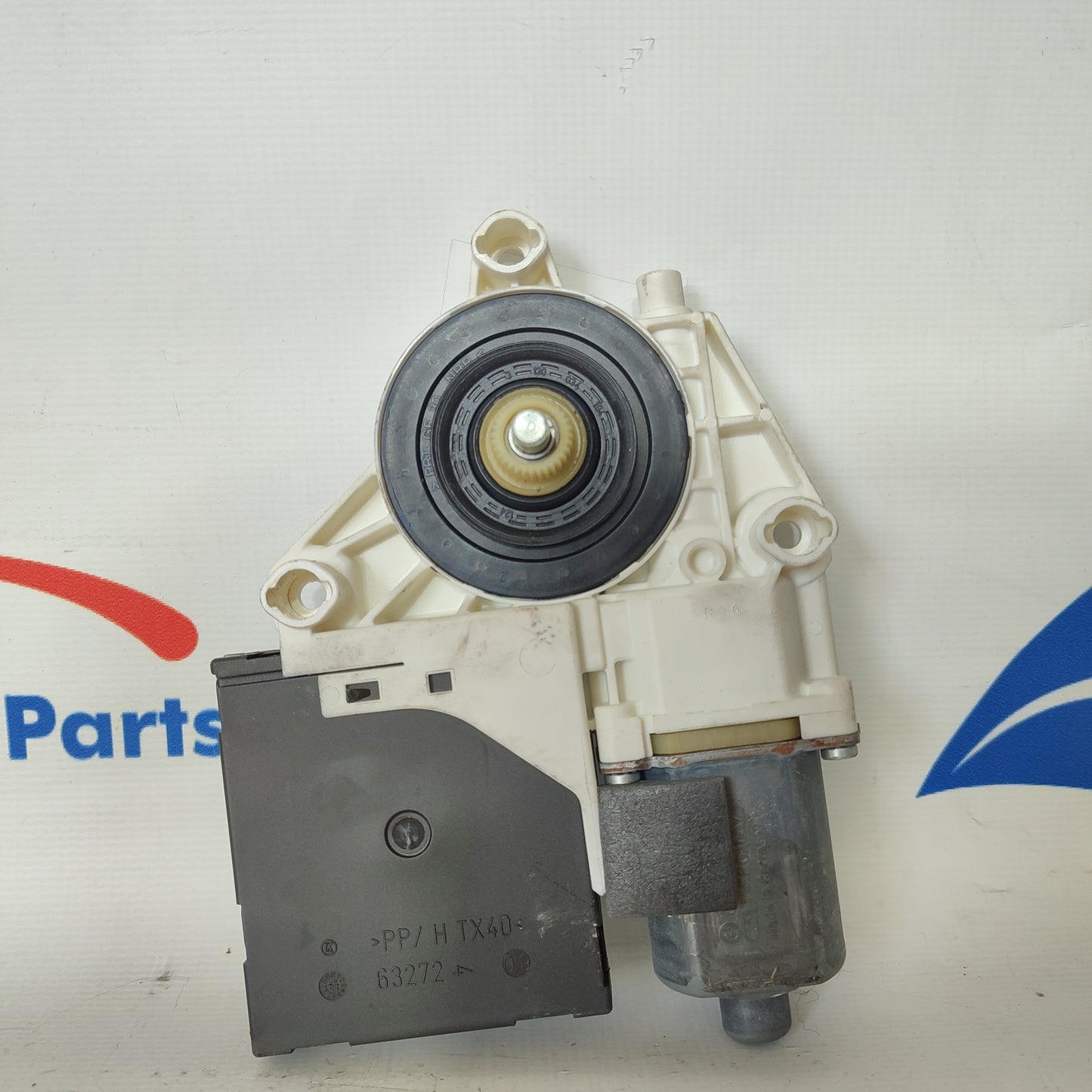 Right front rack motor Audi A3 2008 code 8p0959802m ecoAG1357